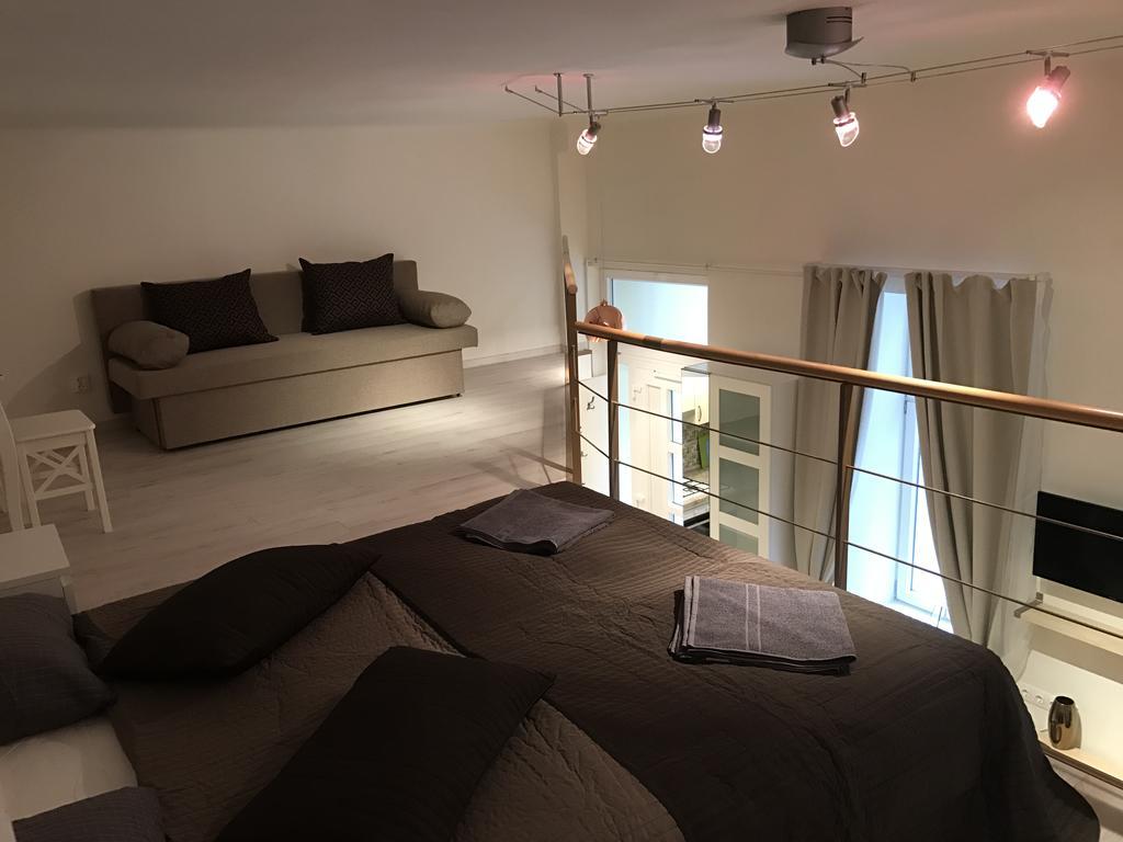 Goldcentral Apartment Gozsdu Boedapest Buitenkant foto
