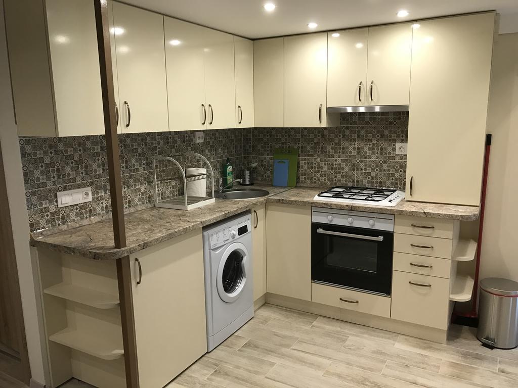 Goldcentral Apartment Gozsdu Boedapest Buitenkant foto