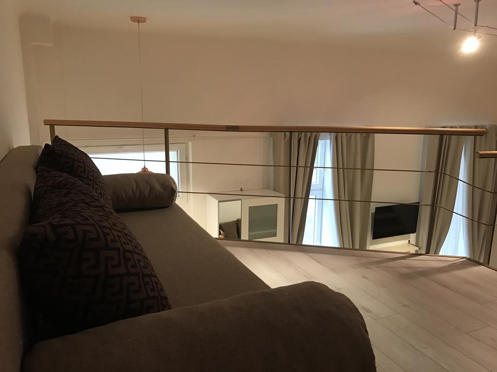 Goldcentral Apartment Gozsdu Boedapest Buitenkant foto
